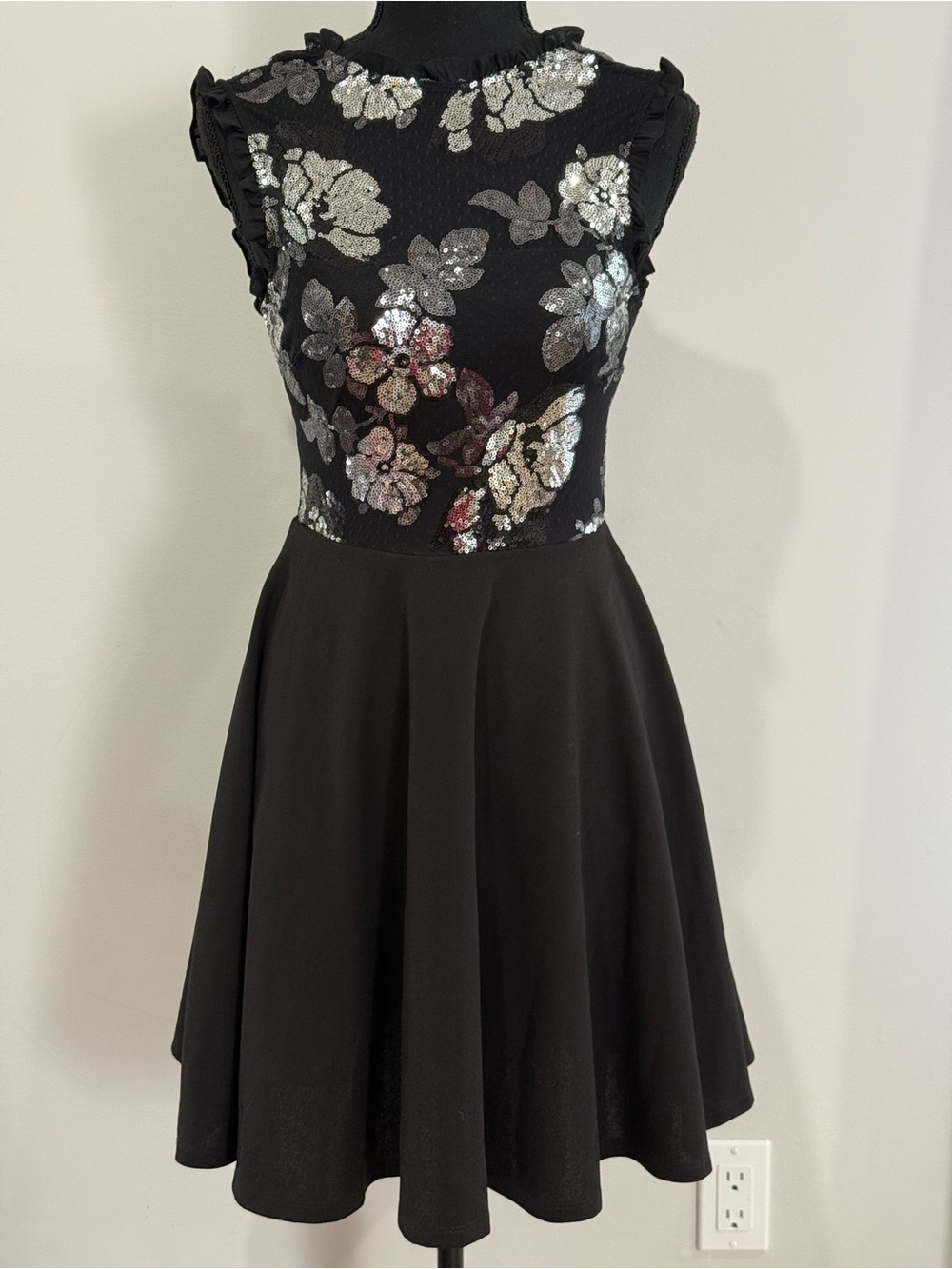 City Studio 3 Black Floral Sequin Fit-and-Flare Dress 877
